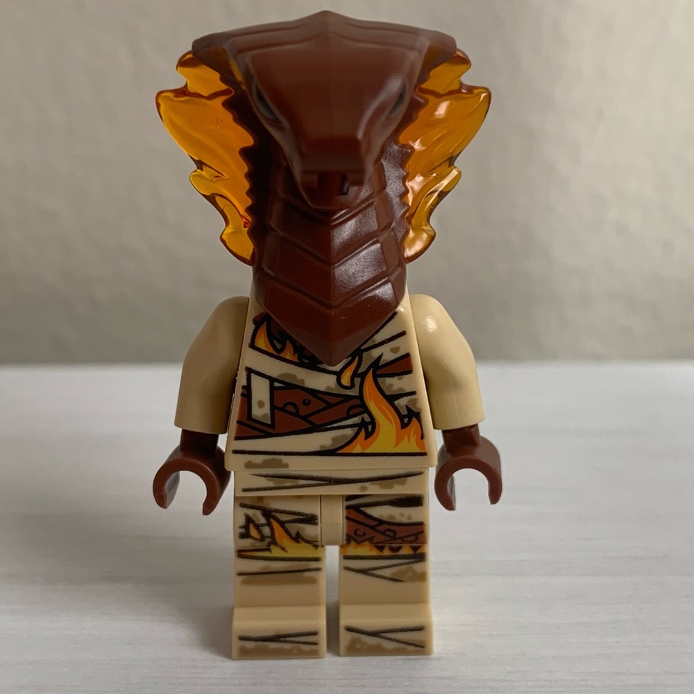 LEGO Ninjago Pyro Slayer Minifigure njo0539 Sets 70675 70677